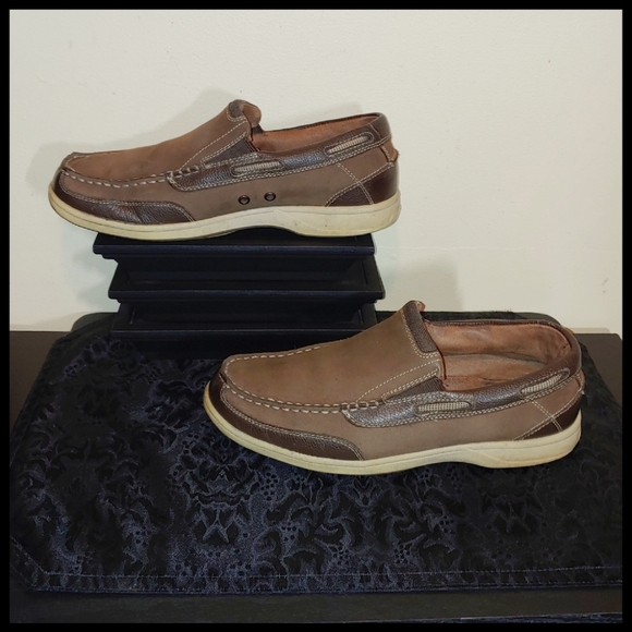 Florsheim Lakeside Slip Loafers - Picture 2 of 7